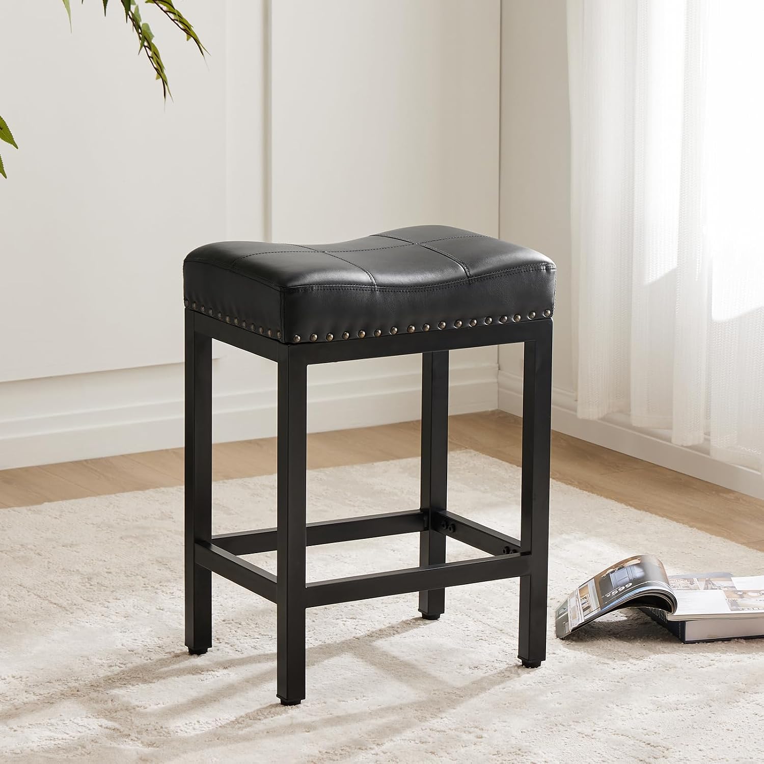 Black Saddle Counter Bar Stools